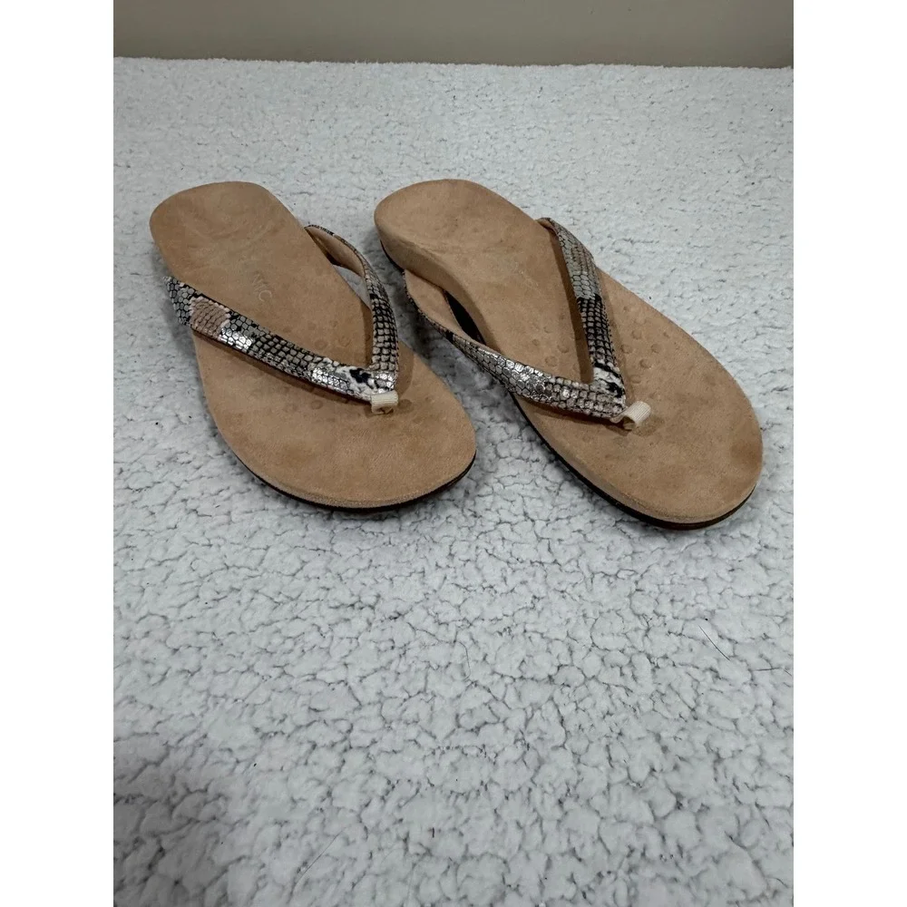 Vionic Dillon Womens 12 Tan Snakeskin Thong Sandals Arch Support Comfort Boho